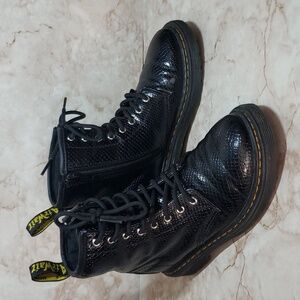 Dr. Martens black lace up youth combat boots size 2